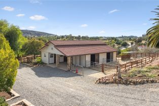 Single Family Residence, 20900 Avenida Castilla, Murrieta, CA 92562 - 8