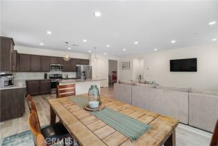 Single Family Residence, 34130 Shasta st, Murrieta, CA 92563 - 15