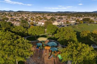 Single Family Residence, 40065 Temple ct, Murrieta, CA 92563 - 65