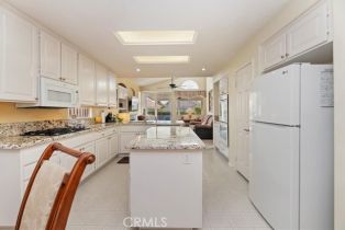 Single Family Residence, 40636 Via Jalapa, Murrieta, CA 92562 - 18
