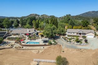Single Family Residence, 19315 Avenida Cordoba, Murrieta, CA 92562 - 3
