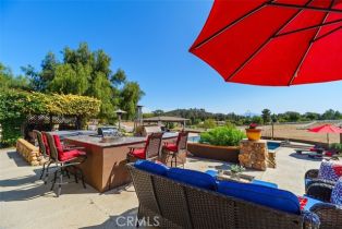 Single Family Residence, 19315 Avenida Cordoba, Murrieta, CA 92562 - 31
