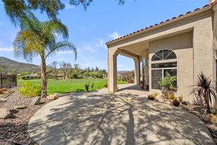 Single Family Residence, 38253 Greywalls drive, Murrieta, CA 92562 - 35