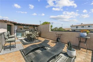 Single Family Residence, 300 Prospect ave, Redondo Beach, CA 90277 - 34