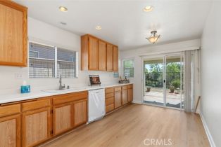 Single Family Residence, 40604 Corte Albara, Murrieta, CA 92562 - 8