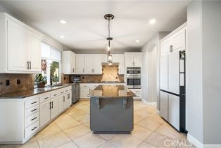 Single Family Residence, 22430 Canyon Lake dr, Canyon Lake, CA 92587 - 22