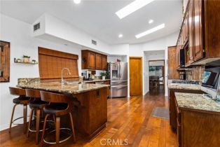 Single Family Residence, 22255 Village Way dr, Canyon Lake, CA 92587 - 10