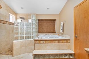 Single Family Residence, 22255 Village Way dr, Canyon Lake, CA 92587 - 24