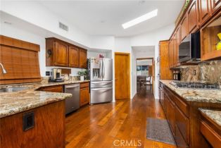 Single Family Residence, 22255 Village Way dr, Canyon Lake, CA 92587 - 9