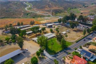 Single Family Residence, 23849 Canyon Lake dr, Canyon Lake, CA 92587 - 56