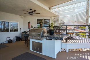 Single Family Residence, 30525 Greenbrook pl, Canyon Lake, CA 92587 - 43