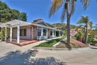 Single Family Residence, 3456 Los Sicomoros ln, Fallbrook, CA 92028 - 5