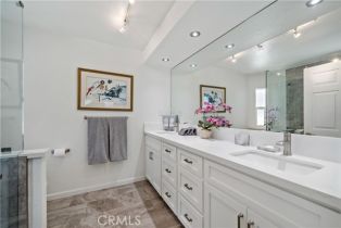 Single Family Residence, 22299 San Joaquin Dr West, Canyon Lake, CA 92587 - 9