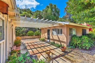 Single Family Residence, 40057 Shore rd, Fallbrook, CA 92028 - 20