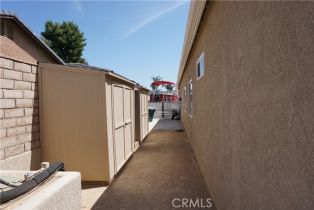 Single Family Residence, 23618 Canyon Lake dr, Canyon Lake, CA 92587 - 40