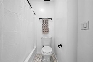 Condominium, 2500 Abbot Kinney blvd, Venice, CA 90291 - 37