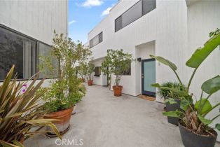 Condominium, 2500 Abbot Kinney blvd, Venice, CA 90291 - 44