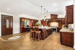 Single Family Residence, 22571 Canyon Lake dr, Canyon Lake, CA 92587 - 44