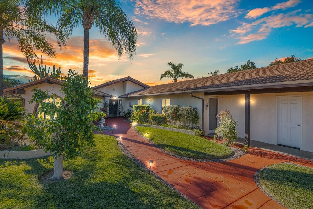 Single Family Residence, 3322 Canonita dr, Fallbrook, CA 92028 - 1