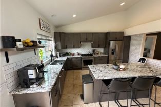 Single Family Residence, 504 Burma rd, Fallbrook, CA 92028 - 5