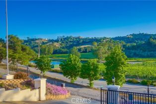 Single Family Residence, 2424 Gird rd, Fallbrook, CA 92028 - 3