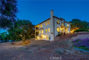 Single Family Residence, 2424 Gird rd, Fallbrook, CA 92028 - 5
