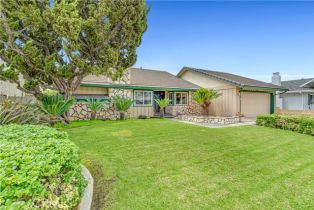 Single Family Residence, 3118 Hartman st, Orange, CA 92865 - 4