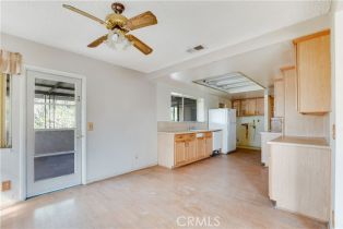 Single Family Residence, 1360 Fallbrook st, Fallbrook, CA 92028 - 11