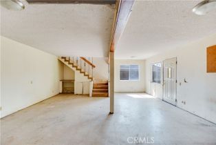 Single Family Residence, 1360 Fallbrook st, Fallbrook, CA 92028 - 28