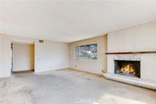 Single Family Residence, 1360 Fallbrook st, Fallbrook, CA 92028 - 9