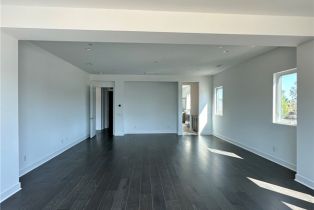 Single Family Residence, 20425 Edgewood Court, Chatsworth, CA 91311 - 14