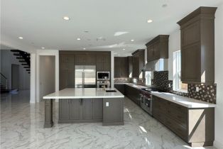 Single Family Residence, 20425 Edgewood Court, Chatsworth, CA 91311 - 5