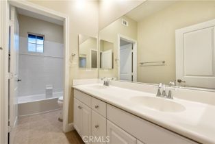 Single Family Residence, 397 Tulip Tree ave, Orange, CA 92865 - 17