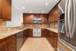 Condominium, 13004 Valleyheart dr, Studio City, CA 91604 - 3