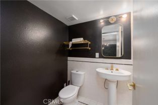 Condominium, 4321 Matilija ave, Sherman Oaks, CA 91423 - 13