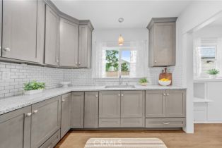 Single Family Residence, 1058 Almond ave, Orange, CA 92866 - 15