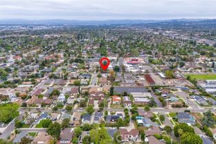 Single Family Residence, 1058 Almond ave, Orange, CA 92866 - 36