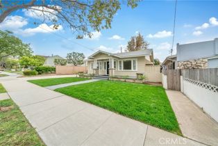 Single Family Residence, 1058 Almond ave, Orange, CA 92866 - 6