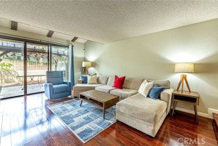 Condominium, 1130 Whitewater dr, Fullerton, CA 92833 - 4
