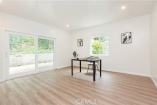 Single Family Residence, 14879 Jadestone dr, Sherman Oaks, CA 91403 - 23