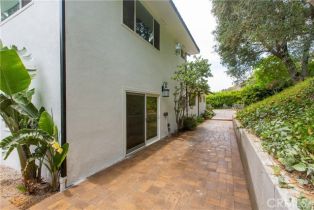 Single Family Residence, 14879 Jadestone dr, Sherman Oaks, CA 91403 - 37