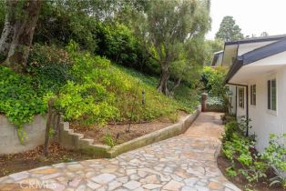 Single Family Residence, 14879 Jadestone dr, Sherman Oaks, CA 91403 - 38