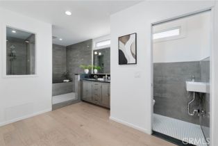 Single Family Residence, 4676 Arriba dr, Tarzana, CA 91356 - 24