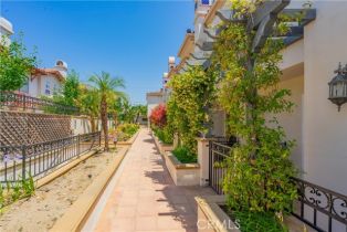 Condominium, 332 Allendale rd, Pasadena, CA 91106 - 24