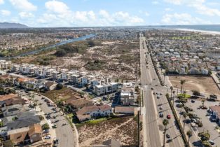 , 1011 Dunes st, Oxnard, CA 93035 - 9