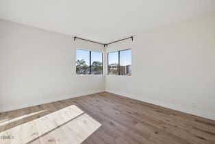 Single Family Residence, 4555 Falkirk Bay, Oxnard, CA 93035 - 37