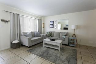 Single Family Residence, 1100 Shelburn ln, Ventura, CA 93001 - 4