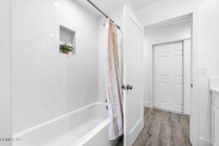 , 839 Calle Margarita, Thousand Oaks, CA 91360 - 8