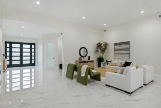 Single Family Residence, 724 Via Arroyo, Ventura, CA 93003 - 10