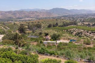 , 6790 Worth way, Camarillo, CA 93012 - 2